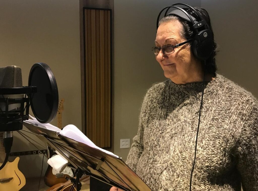 conheca-maria-piedade,-cantora-de-91-anos-que-lanca-o-primeiro-album-sete-decadas-apos-a-interrupcao-da-carreira