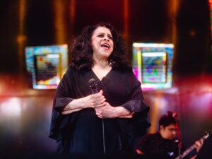 ultimo-show-de-gal-costa,-no-festival-coala-de-2022,-vira-album-em-setembro-para-celebrar-os-80-anos-da-cantora