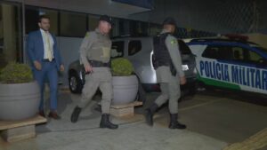 operacao-mira-delegado-suspeito-de-fraudes-em-contratacoes-e-desvio-de-recursos-destinados-a-escolas