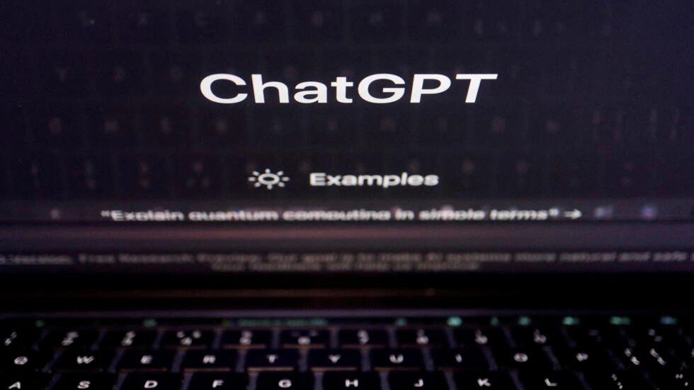 chatgpt-agora-permite-controlar-o-uso-por-menores-e-avisa-pais-sobre-conversas-sensiveis;-saiba-como-ativar