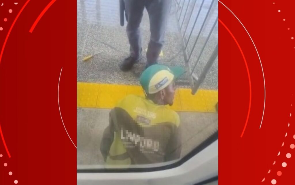 gari-que-ficou-preso-entre-metro-e-plataforma-em-salvador-deixa-hospital-dois-meses-apos-acidente