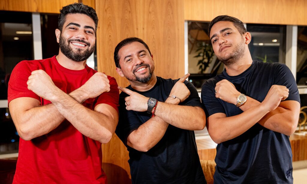 xand-aviao-se-encontra-com-henrique-&-juliano-em-estudio-de-goiania-para-gravacao-de-feat-em-musica-inedita