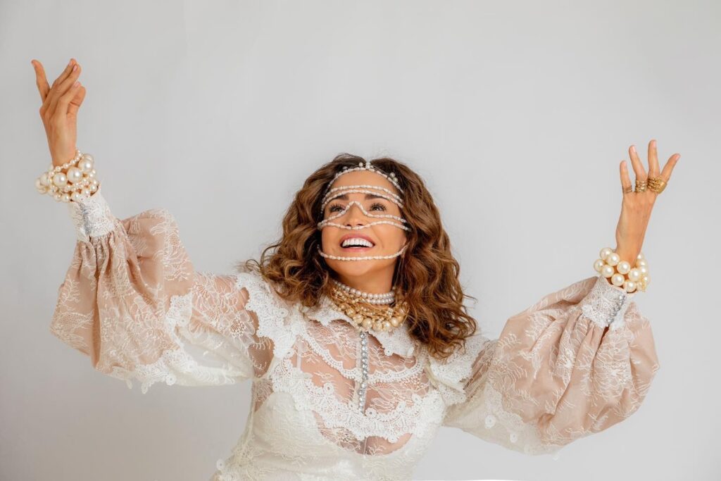 o-que-esperar-de-‘cirandaia’,-o-album-em-que-daniela-mercury-faz-feats-com-alcione,-dona-onete-e-zelia-duncan?