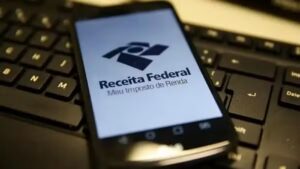 imposto-de-renda:-receita-abre-consulta-ao-lote-residual-da-restituicao-nesta-semana;-veja-como-fazer