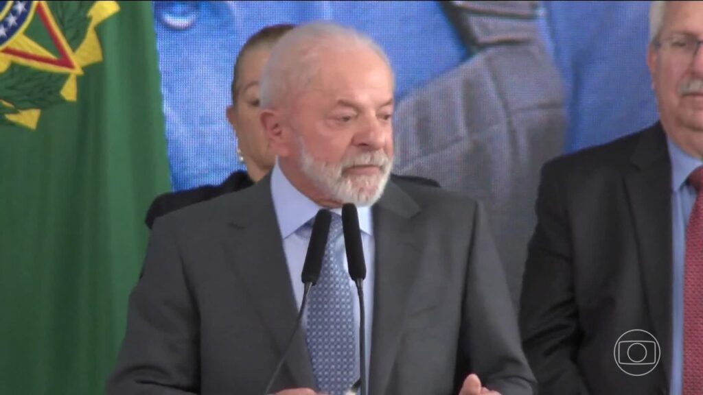 enquanto-gleisi-e-haddad-tentam-retomar-pontes-com-congresso,-lula-nao-citou-presidentes-em-cerimonia