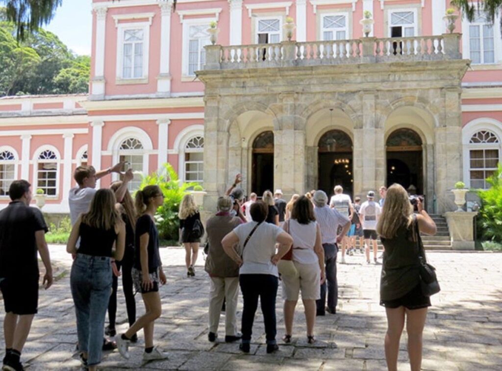 petropolis-registra-crescimento-no-turismo-e-na-cultura-e-recebe-2,6-milhoes-de-visitantes-em-2025