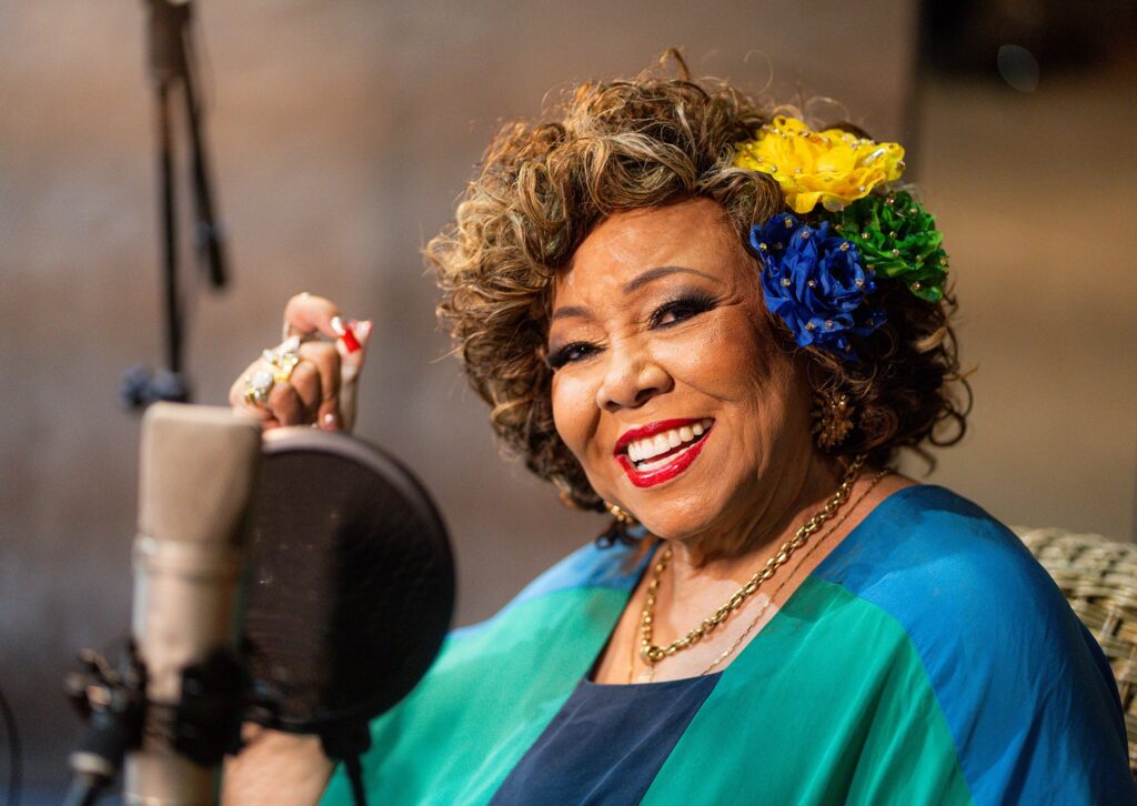 single-de-alcione-com-sons-do-amapa-e-acao-de-marketing-para-promover-o-enredo-da-mangueira-no-carnaval-2026