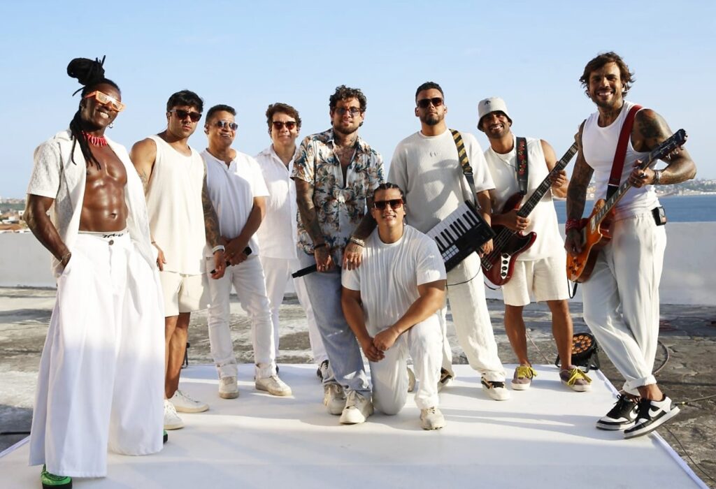 banda-jammil-aposta-no-samba-mais-famoso-de-assis-valente-ao-promover-o-album-ao-vivo-‘+-forte’-no-carnaval