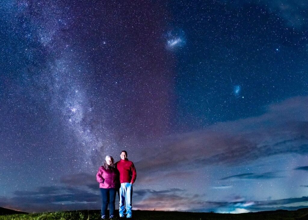 aurora-boreal-na-serra-gaucha?-ceu-roxo-intriga-especialistas-durante-fenomeno-ainda-sem-explicacao-no-rs