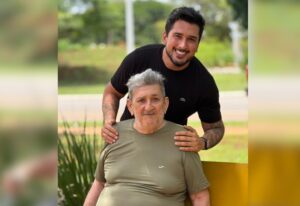 ‘expectativa-dos-medicos-e-que-nos-proximos-dias-ele-consiga-reagir’,-diz-influenciador-que-esta-com-o-pai-internado-em-palmas