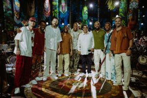 turma-do-pagode-canta-o-repertorio-de-zeca-pagodinho-em-album-com-o-calor-e-a-espontaneidade-das-rodas-de-samba