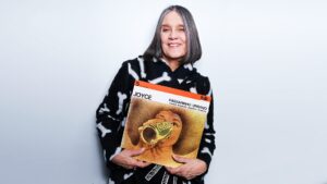 ‘passarinho-urbano’,-album-cult-em-que-joyce-moreno-foi-interprete-do-brasil,-faz-50-anos-e-‘voa’-em-shows-em-sp