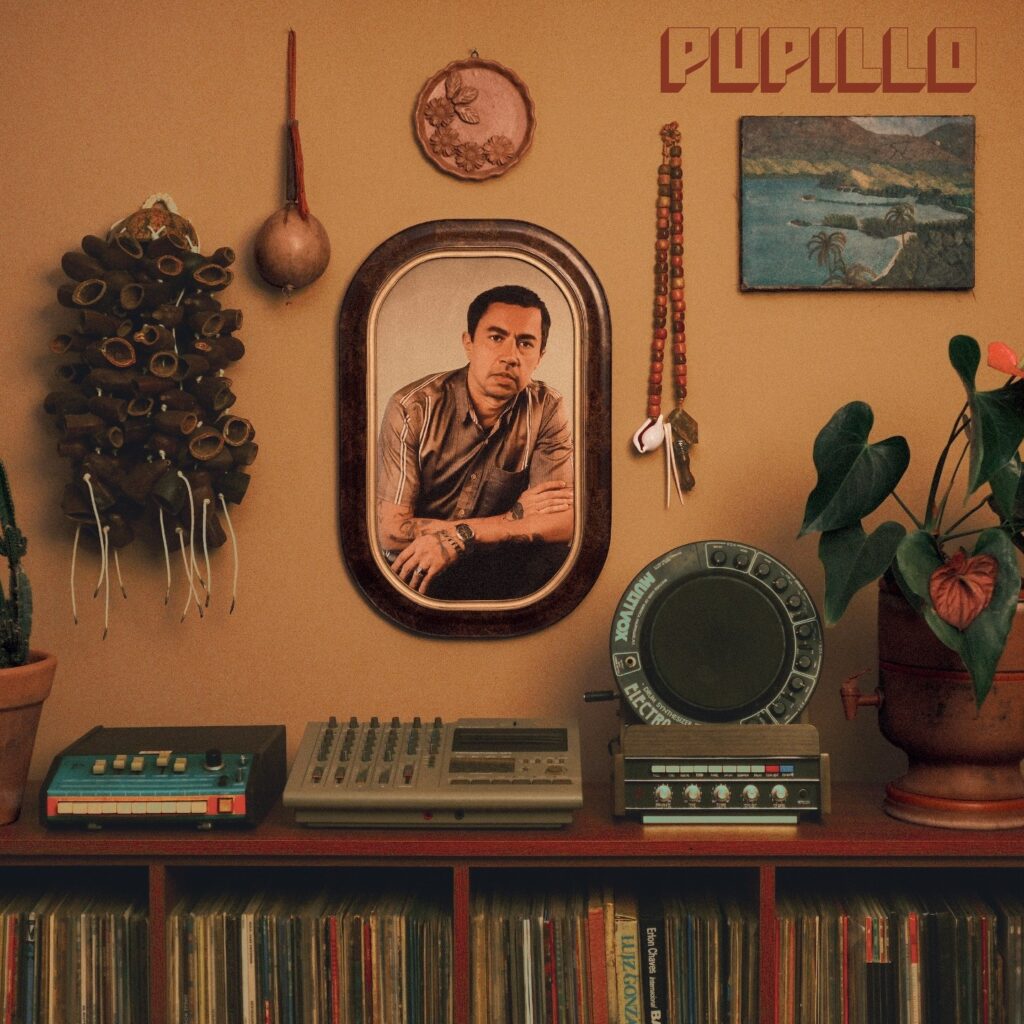 pupillo-referencia-o-nordeste-ao-longo-de-album-solo-que-inclui-amaro-freitas,-ceu,-davi-moraes-e-rodrigo-amarante