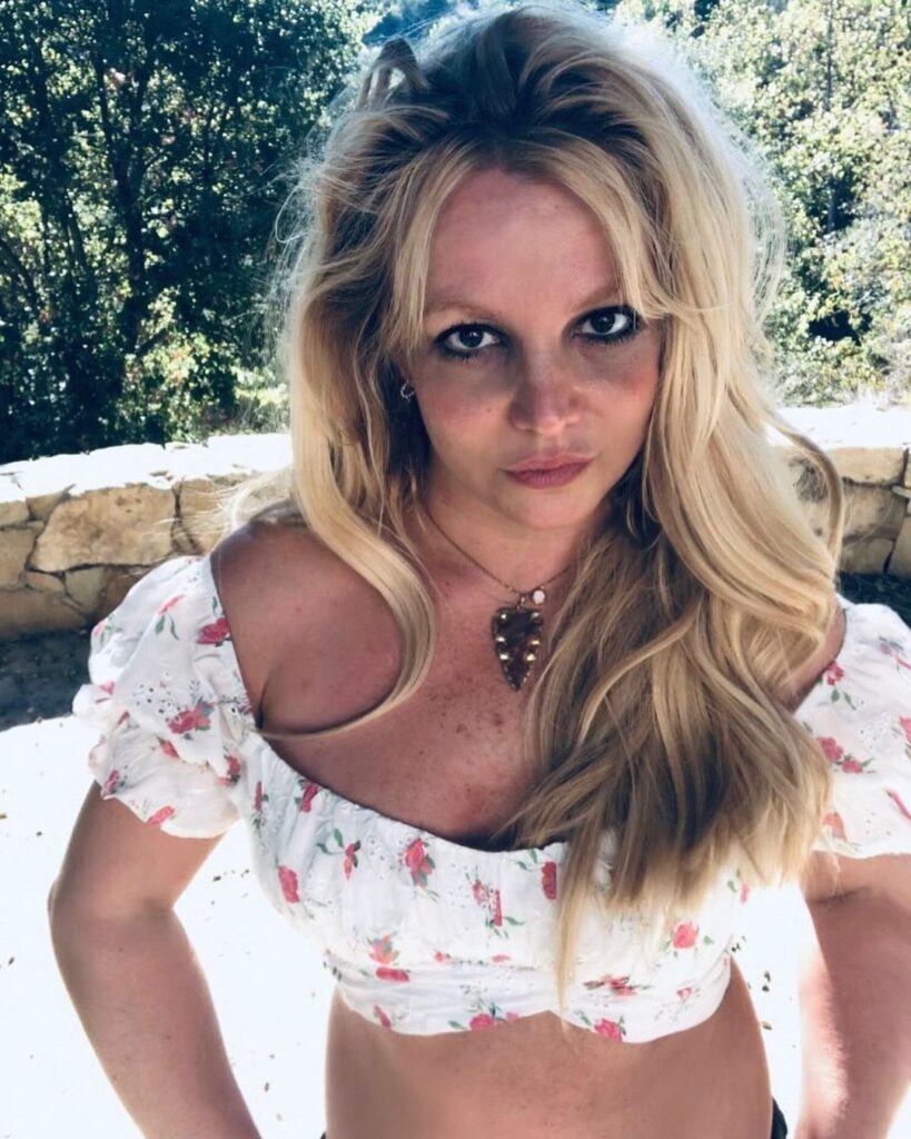 britney-spears-e-liberada-apos-ser-detida-por-dirigir-embriagada-ou-sob-efeito-de-substancias,-diz-site