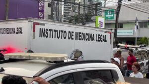 moradora-de-rua-morre-em-terminal-de-onibus-do-recife-e-corpo-fica-no-local-por-mais-de-seis-horas