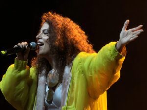 ceu-celebra-‘bracos-abertos’-do-publico-carioca-em-2005-ao-voltar-ao-rio-com-show-em-que-revisita-o-primeiro-album