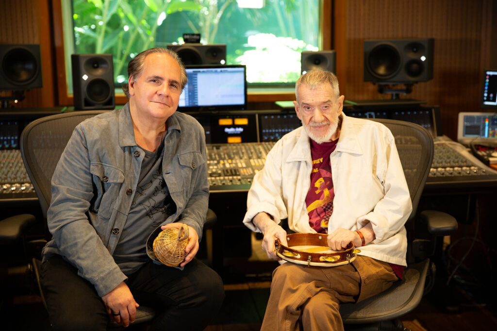 percussionista-airto-moreira-volta-ao-estudio-e-lanca-album-em-parceria-com-o-pianista-ricardo-bacelar,-‘maracanos’