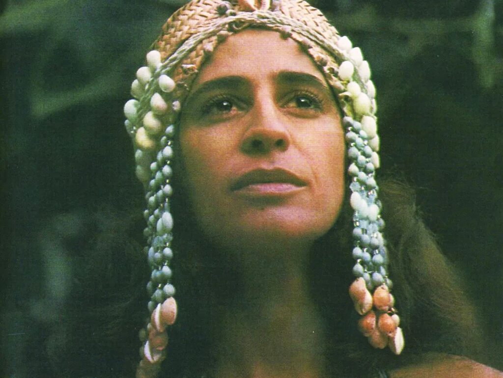 album-que-fez-maria-bethania-alcar-voo-nas-radios,-‘passaro-proibido’-faz-50-anos-com-a-altivez-e-a-imponencia-de-1976