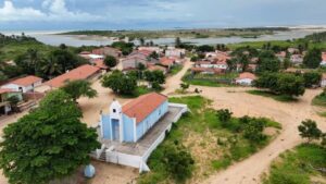 ‘tinha-igreja,-escolas-e-grandes-festejos’:-como-era-a-vila-soterrada-por-dunas-no-ceara-—-e-por-que-isso-aconteceu