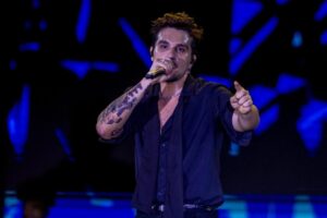 20-hits-em-20-anos:-composta-em-15-minutos,-‘meteoro’-pedia-levada-juvenil,-sem-citacoes-de-sexo-ou-bebida