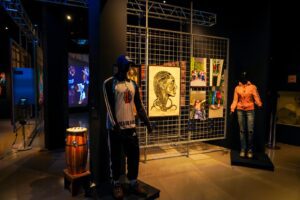 museu-da-lingua-portuguesa-cancela-exposicao-sobre-funk-apos-virar-alvo-de-politicos-de-extrema-direita;-curadora-aponta-‘censura’