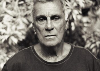 aos-76-anos,-guinga-reforca-a-conexao-com-o-produtor-kassin-em-‘catonho’,-primeiro-disco-solo-em-cinco-anos