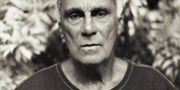 aos-76-anos,-guinga-reforca-a-conexao-com-o-produtor-kassin-em-‘catonho’,-primeiro-disco-solo-em-cinco-anos