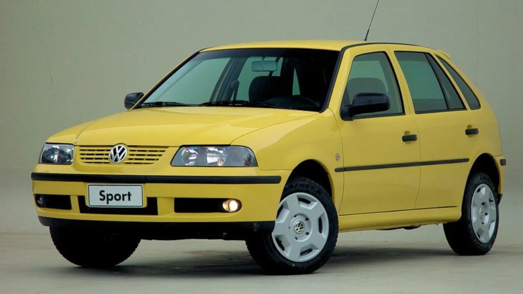 carro-zero-por-r$-13-mil,-gasolina-a-r$-1,70:-como-era-o-mercado-de-carros-quando-o-brasil-ganhou-a-copa