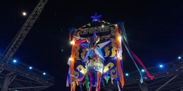 caprichoso-abre-ultima-noite-do-festival-de-parintins-exaltando-a-resistencia-do-boi-bumba-e-dos-povos-da-amazonia