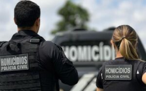 aposentadoria-para-policiais-civis,-penais-e-agentes-socioeducativos-tem-regra-alterada-em-goias;-veja-o-que-muda