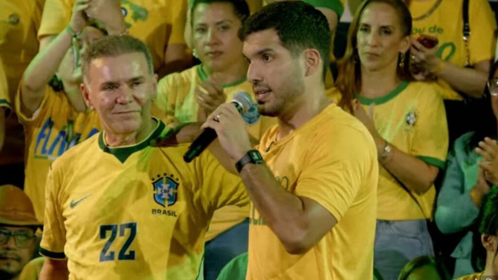 apos-crise-com-michelle,-andre-fernandes-deixa-recado-sobre-pre-candidatura-do-pai-ao-senado:-‘quem-estiver-achando-ruim-que-se-exploda’