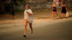 franca-convoca-militares,-e-espanha-declara-emergencia-nacional-por-incendios-que-ja-tiraram-mais-de-200-mil-pessoas-de-suas-casas