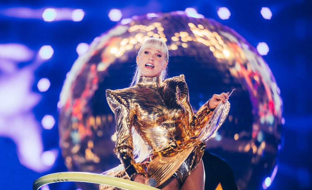 turne-de-xuxa-decola-em-sao-paulo-com-37-musicas-no-roteiro-revisionista-do-espetaculo-‘o-ultimo-voo-da-nave’