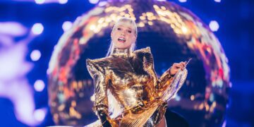 turne-de-xuxa-decola-em-sao-paulo-com-37-musicas-no-roteiro-revisionista-do-espetaculo-‘o-ultimo-voo-da-nave’