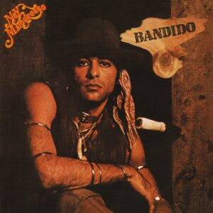 album-que-firmou-a-identidade-musical-latina-de-ney-matogrosso-em-1976,-‘bandido’-continua-sedutor-aos-50-anos