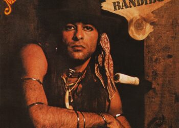 album-que-firmou-a-identidade-musical-latina-de-ney-matogrosso-em-1976,-‘bandido’-continua-sedutor-aos-50-anos
