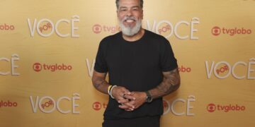 mauricio-mattar-volta-as-novelas-em-‘por-voce’-e-relembra-receio:-‘sera-que-ainda-sei-fazer-essa-televisao?’