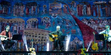 kleiton,-kledir-e-vitor-ramil-se-afinam,-em-trio,-no-belo-relicario-de-emocoes-e-tradicoes-afetivas-do-show-dos-irmaos