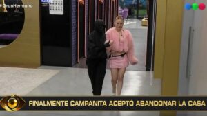 brasileira-e-expulsa-do-big-brother-da-argentina,-se-recusa-a-sair-e-e-retirada-pela-producao;-assista