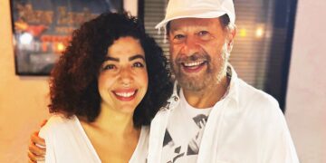 joao-bosco-revolve-‘memoria-da-pele’-com-vanessa-moreno-no-album-dos-80-anos,-‘amigos-novos-e-antigos’