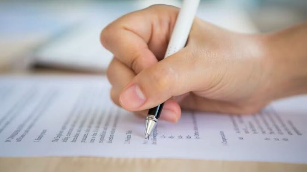 concursos-e-selecoes-em-pe-tem-mais-de-1,2-mil-vagas-e-salarios-de-ate-r$-15-mil;-saiba-como-se-inscrever