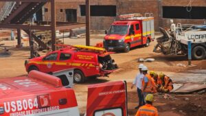 trabalhador-cai-em-caixa-d’agua-subterranea-e-precisa-ser-retirado-por-sistema-de-icamento-em-uberlandia