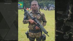 ‘armeiro’-do-crime:-investigacao-aponta-cabo-do-exercito-como-fornecedor-de-armamentos-e-municoes-para-faccoes-criminosas