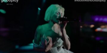 halsey-supera-questoes-de-saude-e-faz-apresentacao-potente-com-sua-versao-mais-roqueira-no-rock-in-rio