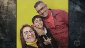 ‘eles-sempre-vao-ser-os-meus-pais’:-jovem-indenizado-apos-ser-expulso-de-casa-por-ser-gay-fala-em-perdao