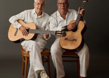 caetano-veloso-faz-‘coracao-vagabundo’-bater-de-novo-ao-louvar-joao-gilberto-em-musica-do-album-de-cezar-mendes