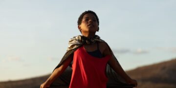 representante-do-brasil-no-oscar,-‘feito-pipa’-amplia-imaginario-do-cinema-com-sertao-colorido,-diz-roteirista