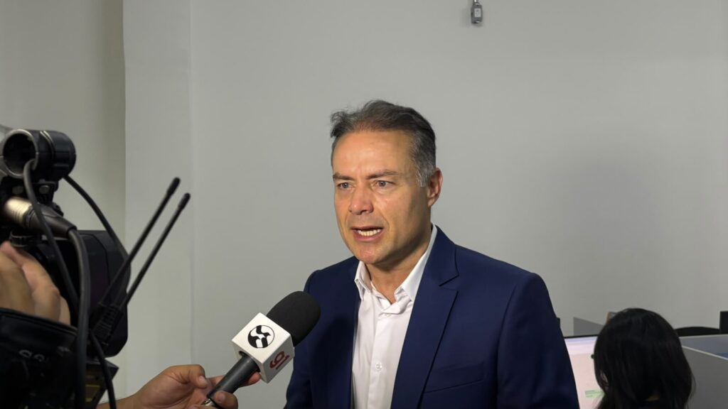 justica-eleitoral-retira-perfil-de-renan-filho-em-redes-social,-mas-nova-decisao-determina-retomada