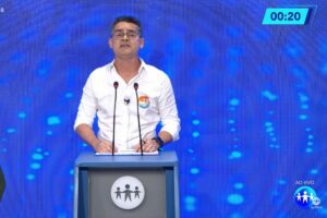 eleicoes-2026:-david-almeida-participa-de-debate-e-promete-fortalecer-a-educacao-no-interior-do-estado