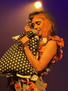 juliana-linhares-faz-em-janeiro,-no-rio,-a-gravacao-audiovisual-do-show-‘ate-cansar-o-cansaco’,-destaque-de-2026
